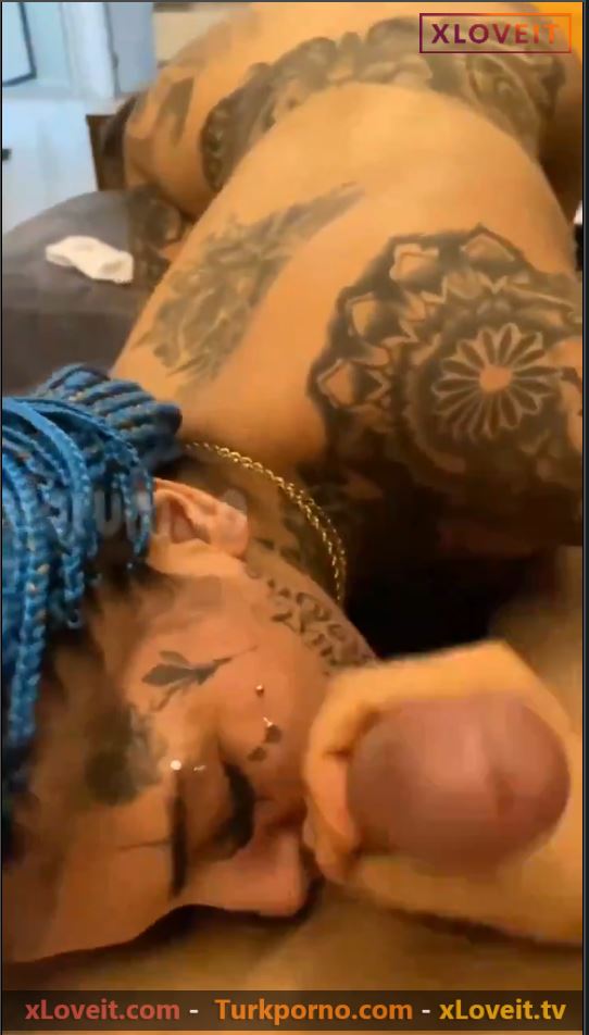 Raperin Yılmaz Sakso eleman taşaklarını yalattırdı